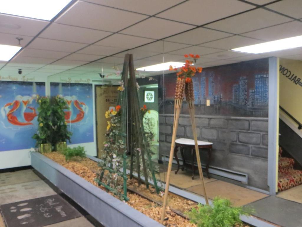 Hollywood Inn & Suites Gurnee Zewnętrze zdjęcie